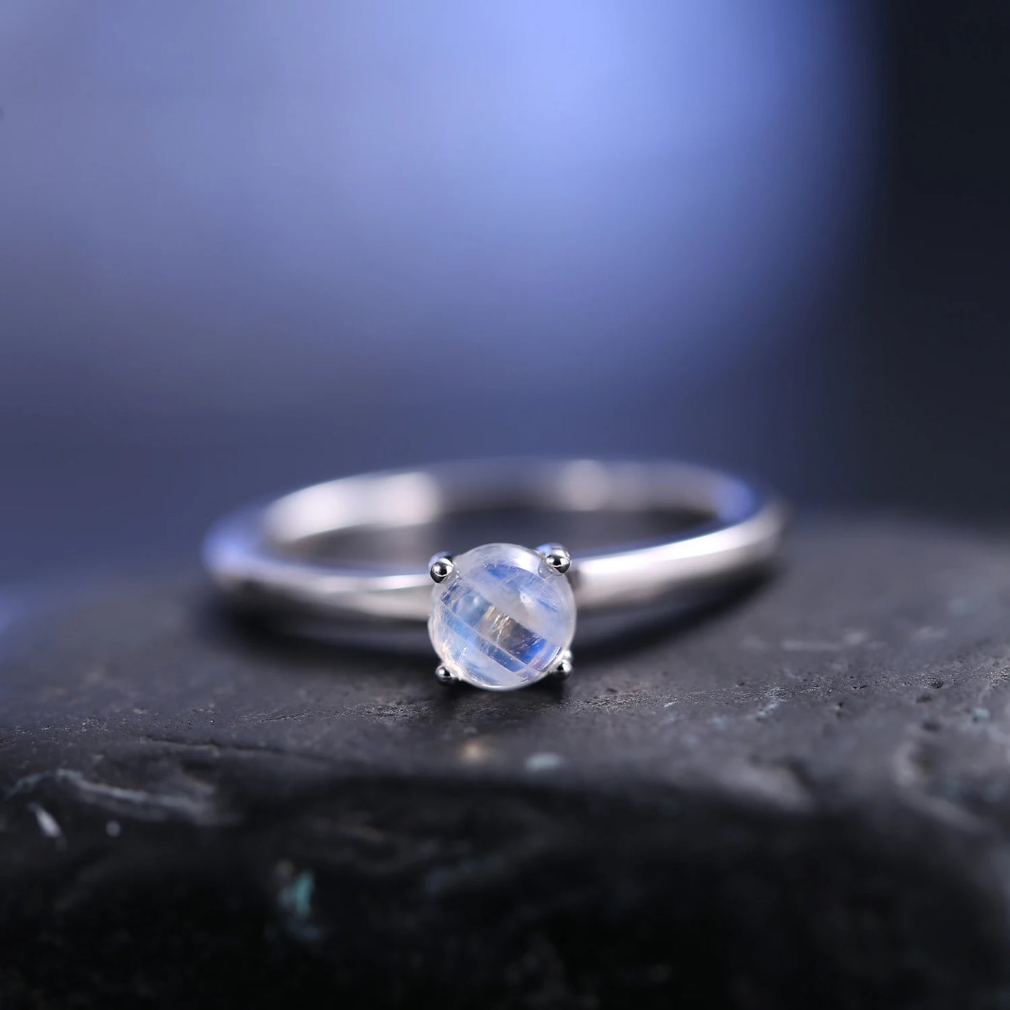 GEM'S BALLET  June Birthstone 5mm Natural Rainbow Moonstone Solitaire  Engagement Rings 925 Sterling Silver Promise Ring