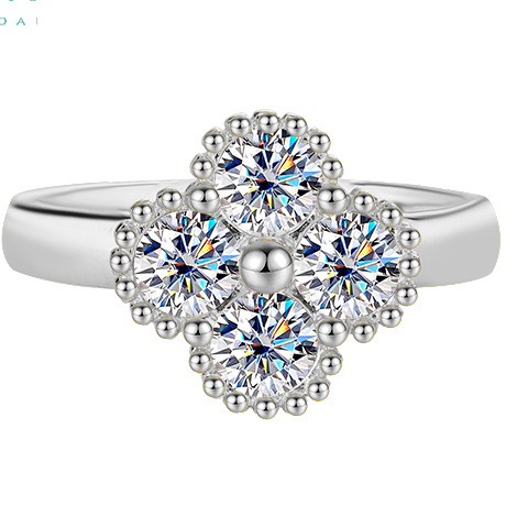 S925 Sterling Silver Four Leaf Clover Moissanite Ring